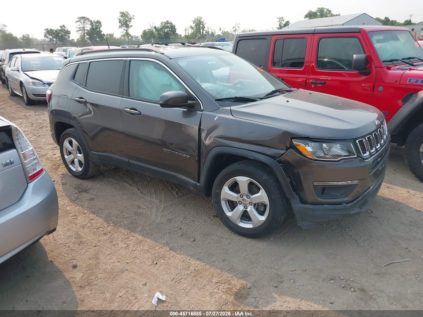 Vin: 3c4njdbb4jt255926, lot: 46215567, jeep compass latitude 4x4 2018 img_1