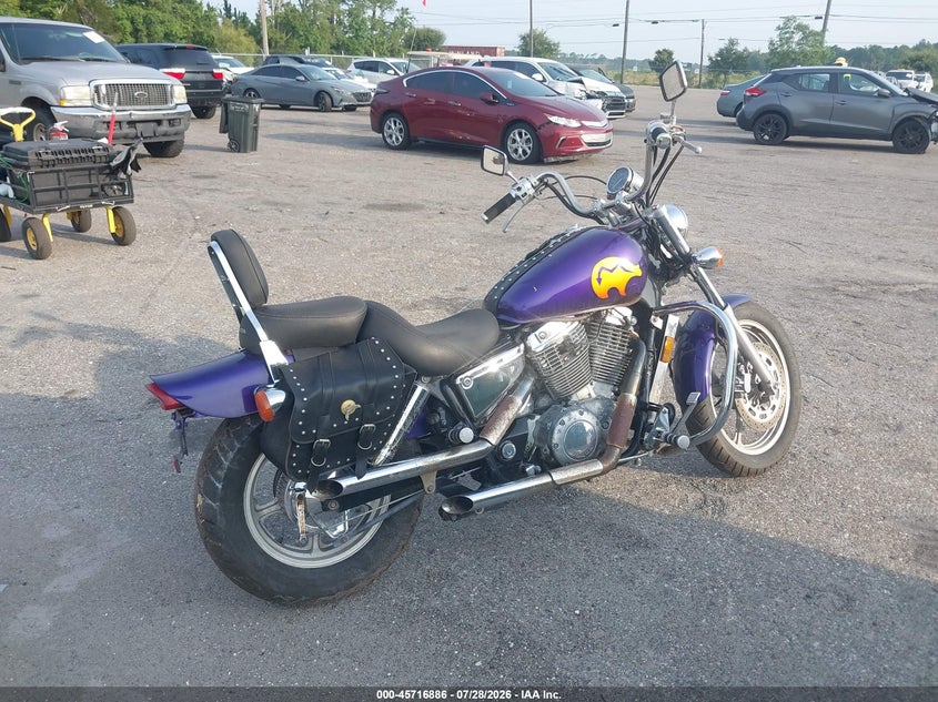 2002 HONDA VT1100 auction photo 4