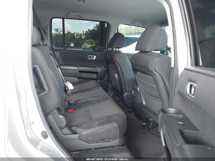 2010 HONDA PILOT auction photo 8