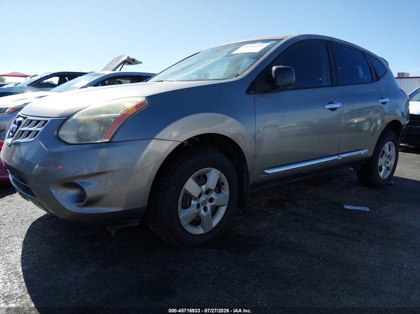 2011 NISSAN ROGUE auction photo 2