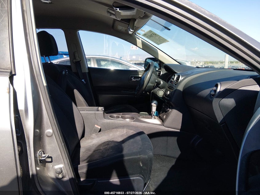 2011 NISSAN ROGUE auction photo 5