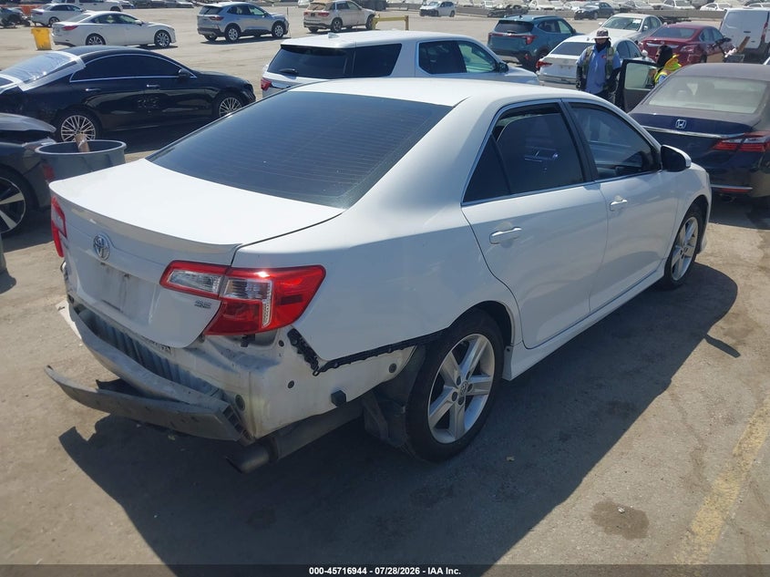 Vin: 4t1bf1fk4du280828, lot: 46215626, toyota camry se 20134
