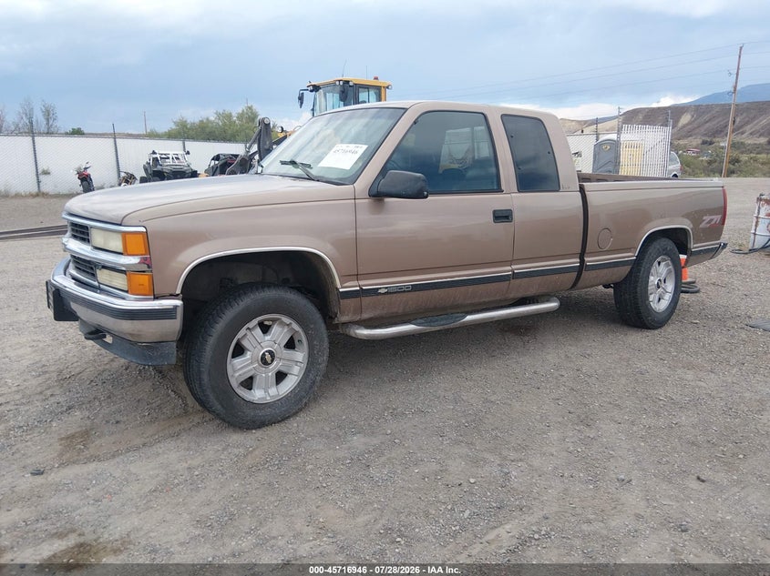 1997 CHEVROLET K1500 — zdjęcie 2