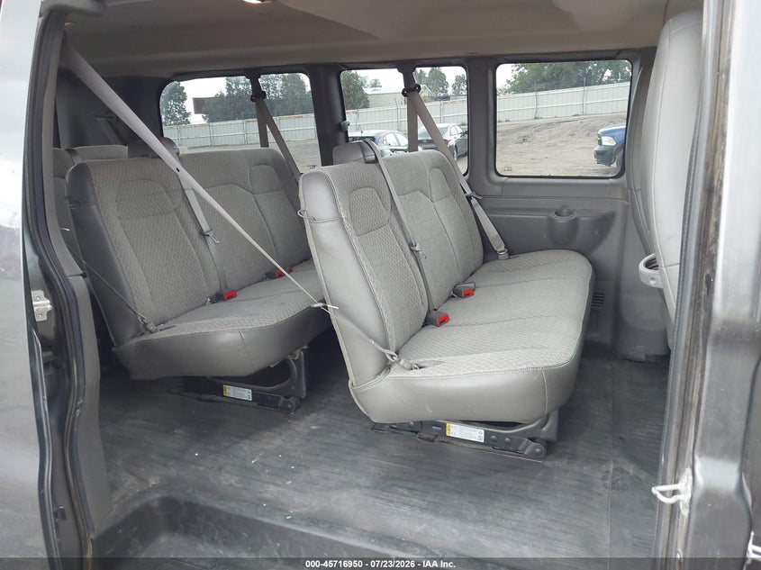 2017 CHEVROLET EXPRESS 2500 auction photo 8