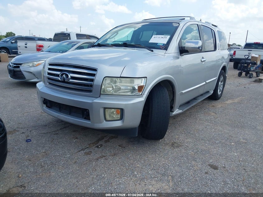 2004 INFINITI QX56 auction photo 2