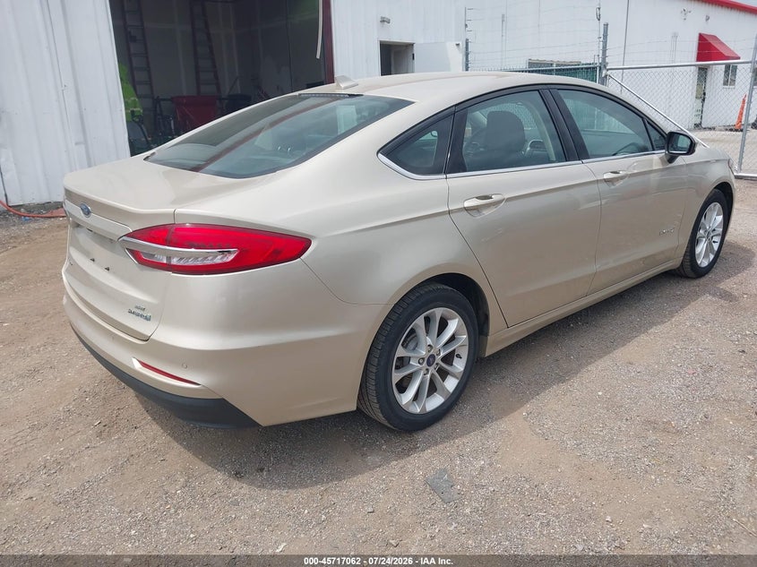 2019 FORD FUSION HYBRID auction photo 4