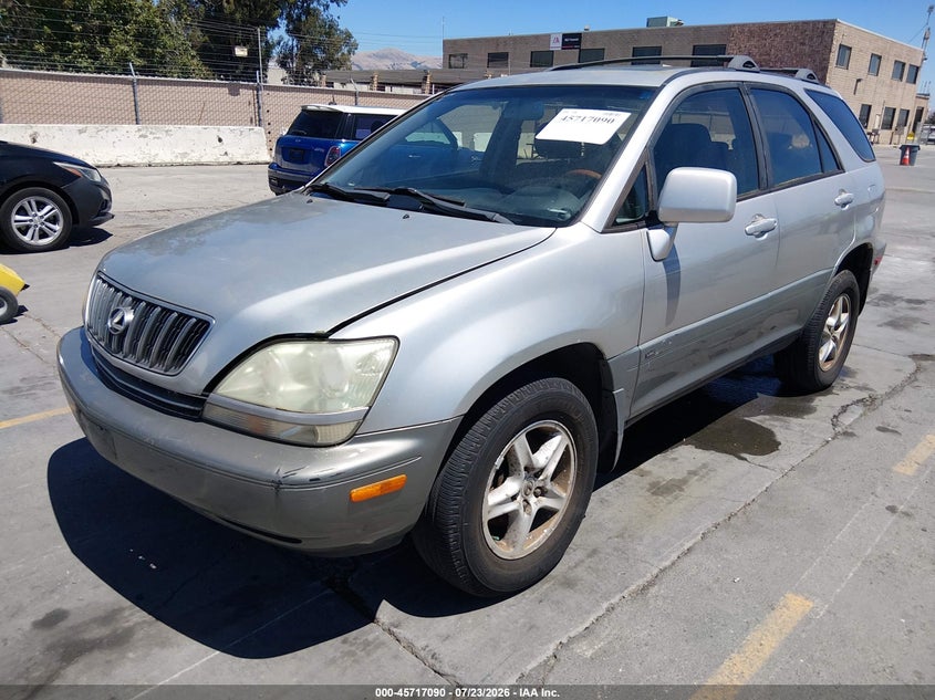 2002 LEXUS RX 300 auction photo 2