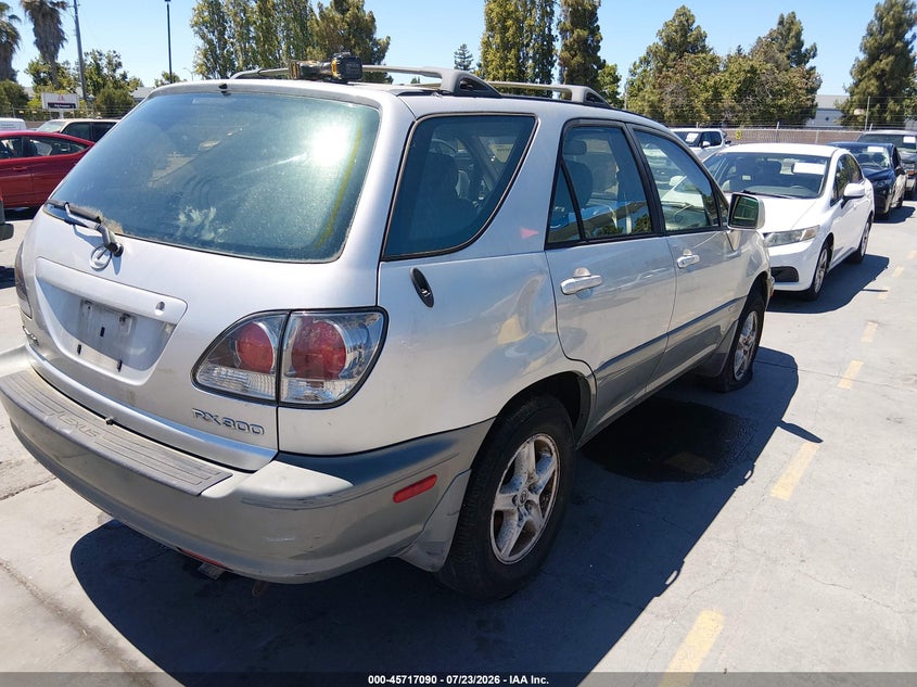 2002 LEXUS RX 300 auction photo 4