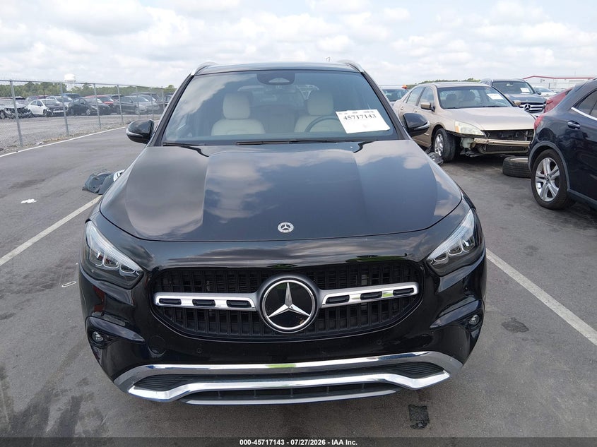 MERCEDES-BENZ GLA 250 - zdjęcie 13