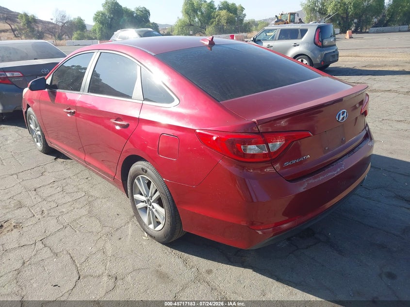 2015 HYUNDAI SONATA auction photo 3