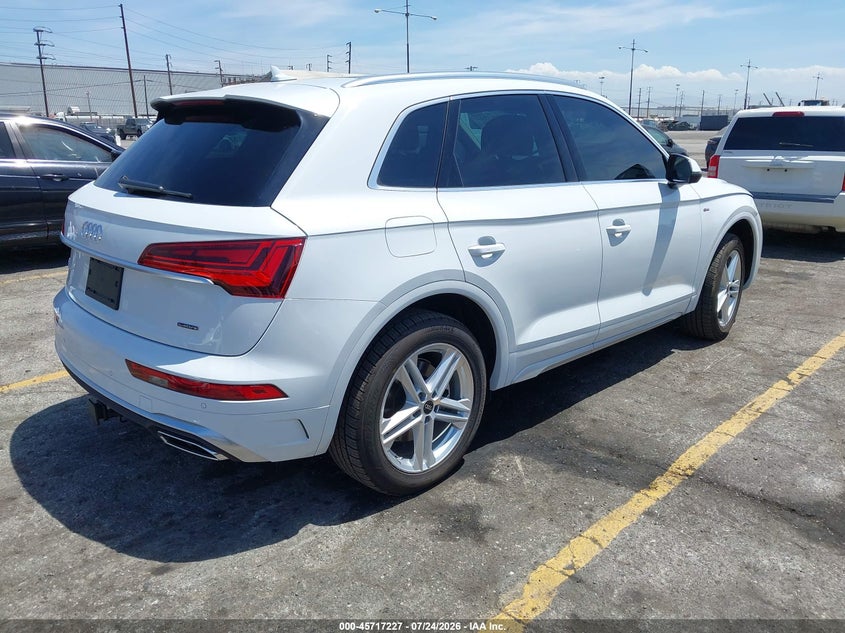 Vin: wa1e2afy6r2076935, lot: 46215909, audi q5 premium plus 55 tfsi e s line quattro s tronic 20244