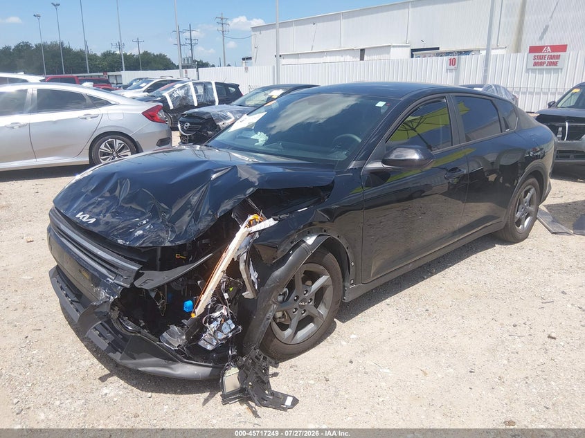Vin: 3kpft4de9se232055, lot: 46215931, kia k4 lxs 20252