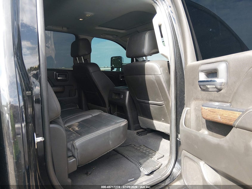 GMC SIERRA 2500HD - zdjęcie 8