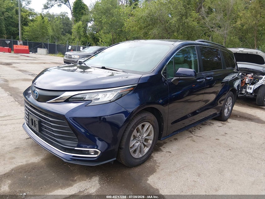 Vin: 5tdjskfc3ns044736, lot: 46215968, toyota sienna xle 20222