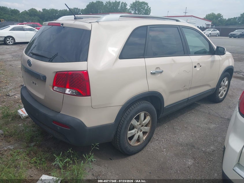 2011 KIA SORENTO auction photo 4