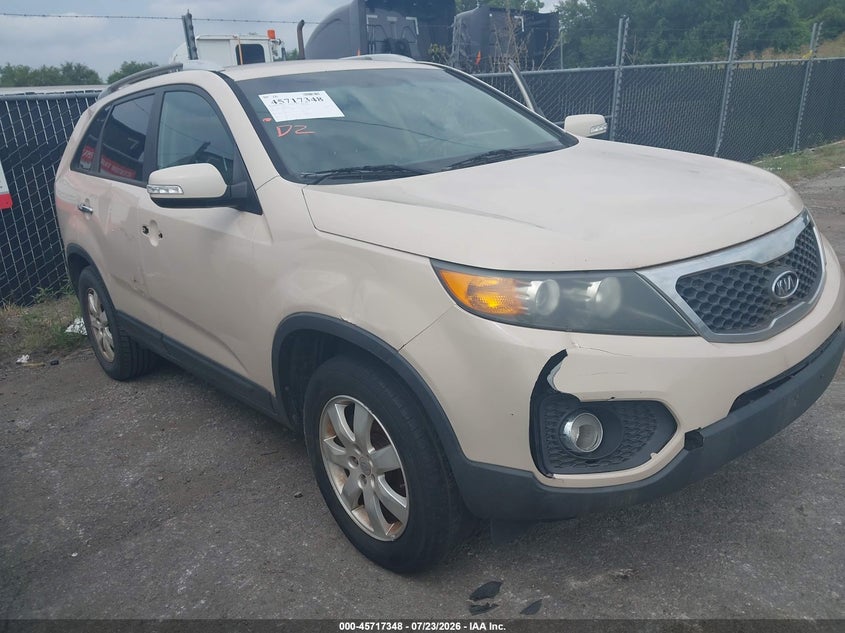 2011 KIA SORENTO auction photo 6