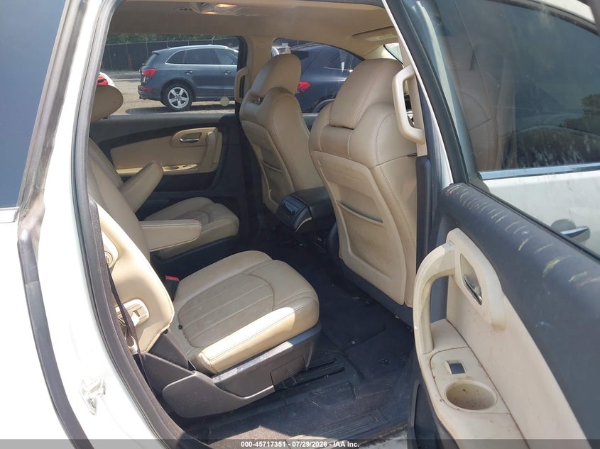 2012 CHEVROLET TRAVERSE auction photo 8