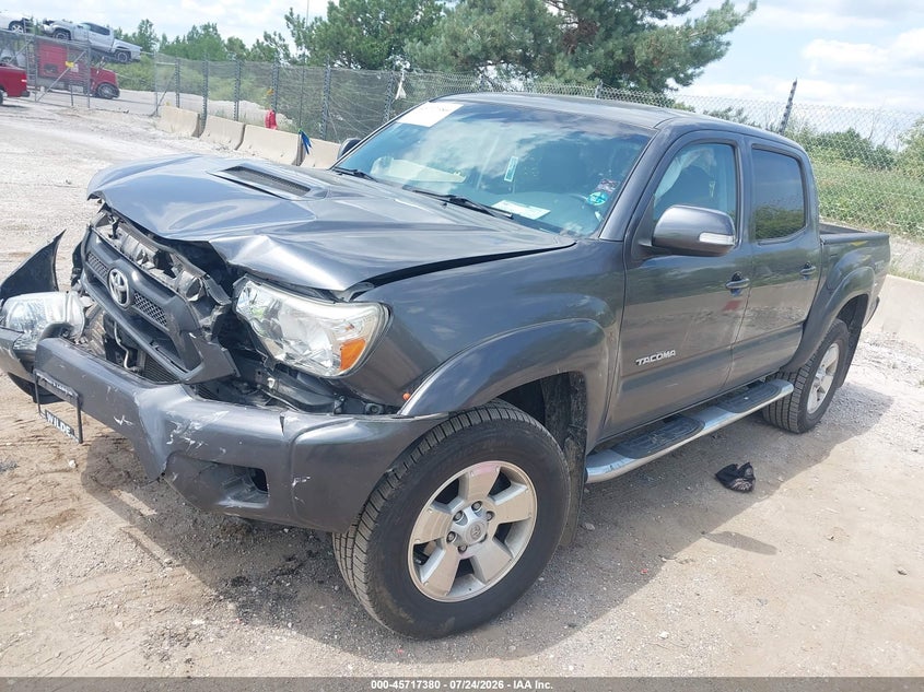 Vin: 3tmlu4en3fm187026, lot: 46216062, toyota tacoma base v6 20152