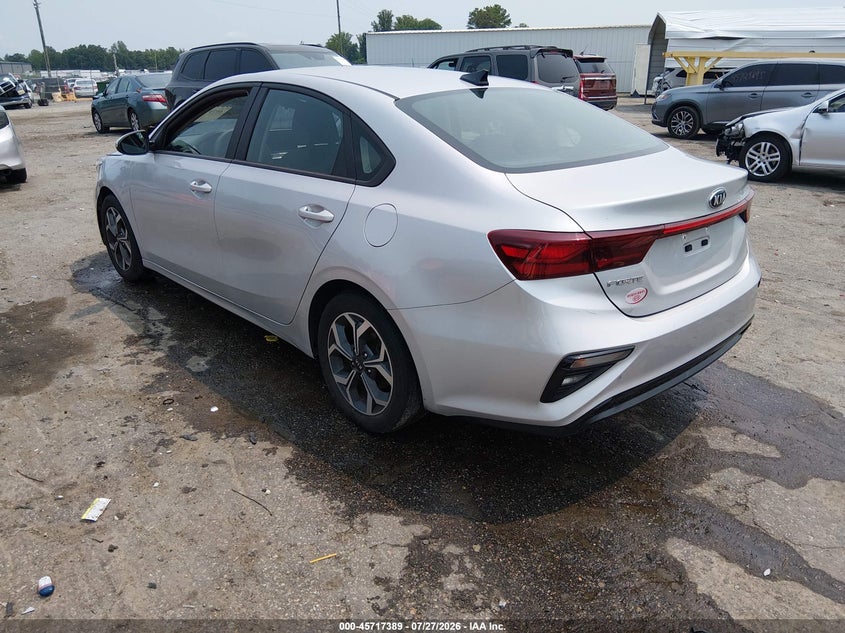Vin: 3kpf24ad4me369826, lot: 46216071, kia forte lxs 20213