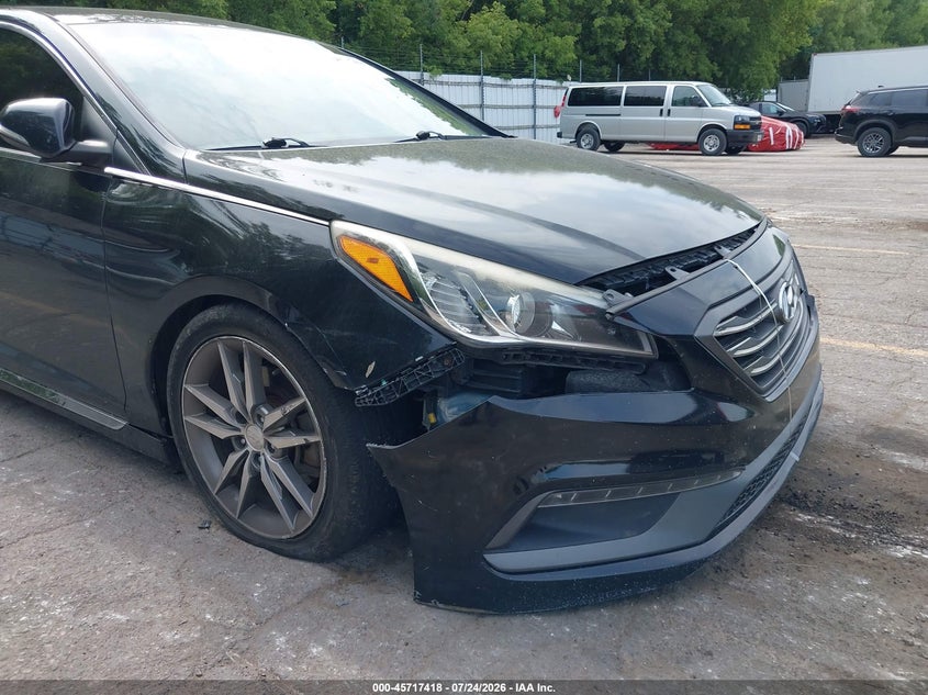 2015 HYUNDAI SONATA auction photo 6
