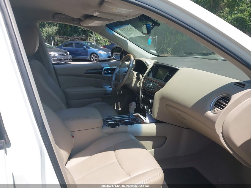 2013 NISSAN PATHFINDER auction photo 5