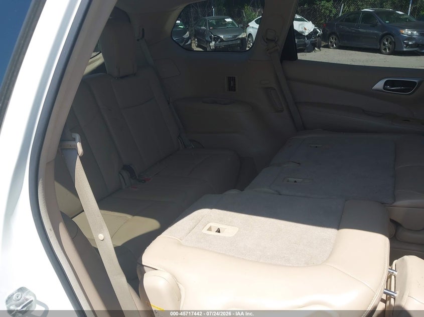 2013 NISSAN PATHFINDER auction photo 8