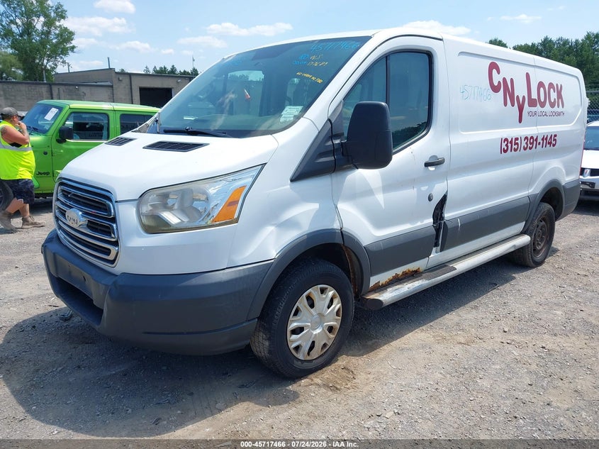 2015 FORD TRANSIT-250 auction photo 2