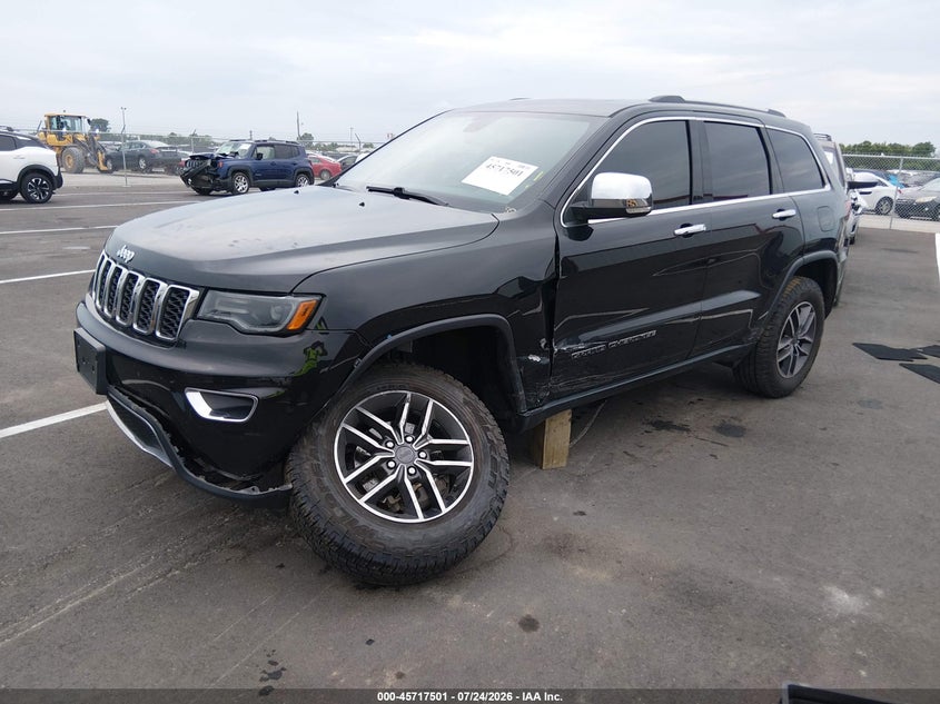 2020 Jeep Grand Cherokee Limited 4X4, Left Side, IAAI, VIN 1C4RJFBG4LC268070 — photo 2