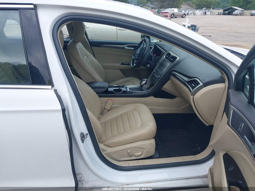 2013 FORD FUSION auction photo 5