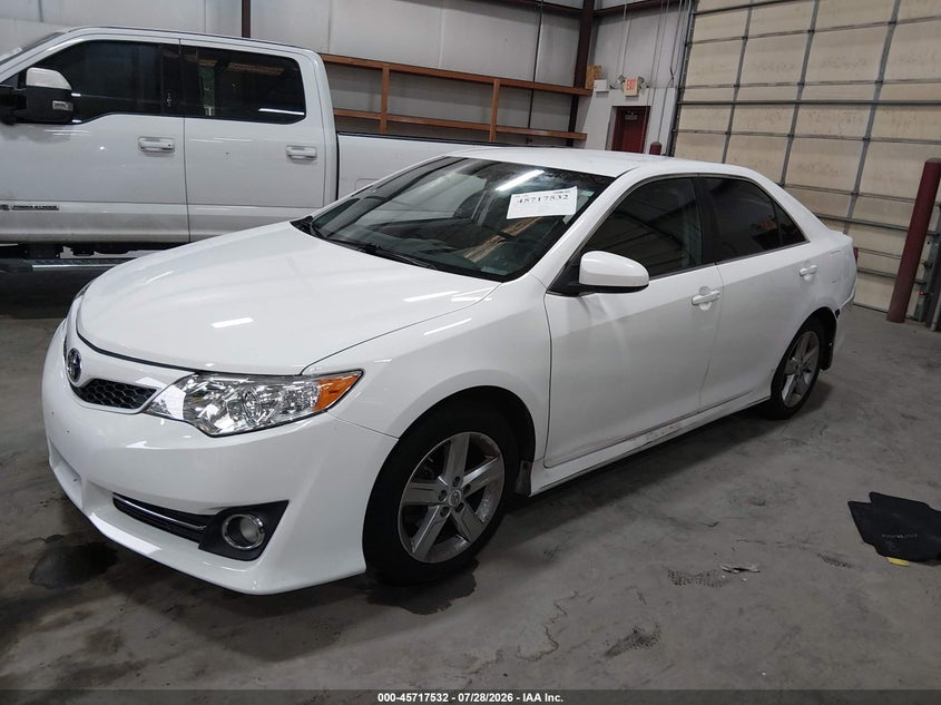 Vin: 4t1bf1fk0du217449, lot: 46216214, toyota camry se 20132