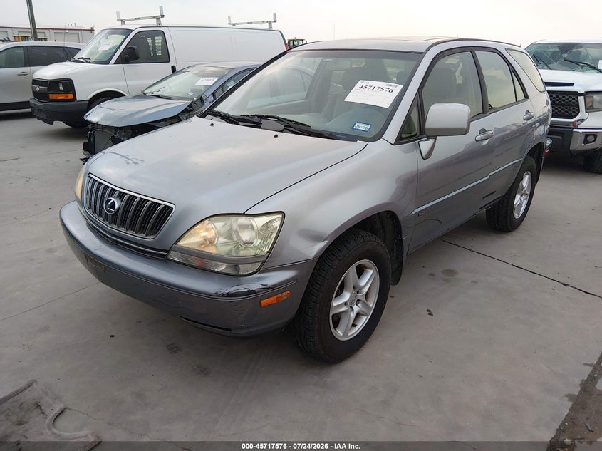 2002 LEXUS RX 300 auction photo 2