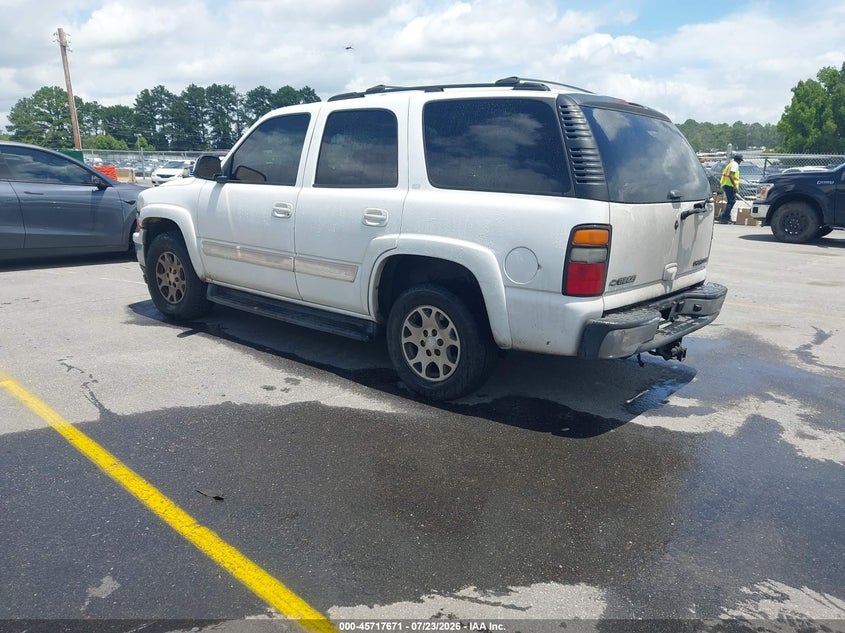 2005 CHEVROLET TAHOE auction photo 3