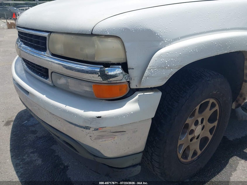 2005 CHEVROLET TAHOE auction photo 6