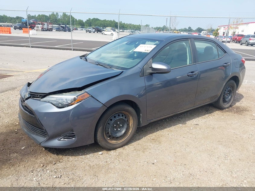 2017 TOYOTA COROLLA auction photo 2