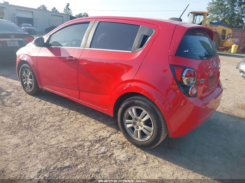 2015 CHEVROLET SONIC auction photo 3