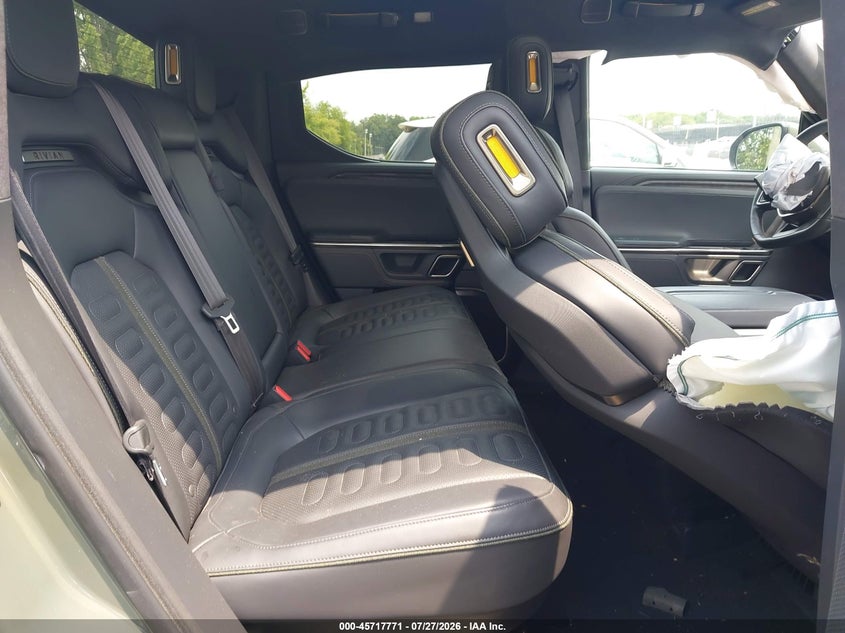 2022 RIVIAN R1T auction photo 8