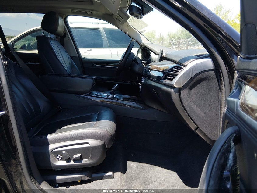 BMW X5 2015 VIN 5UXKR2C58F0H36339