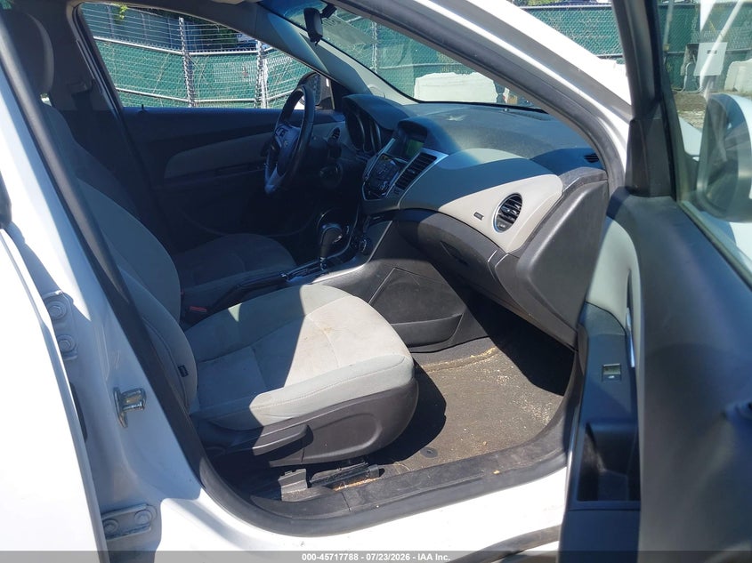 2013 CHEVROLET CRUZE auction photo 5