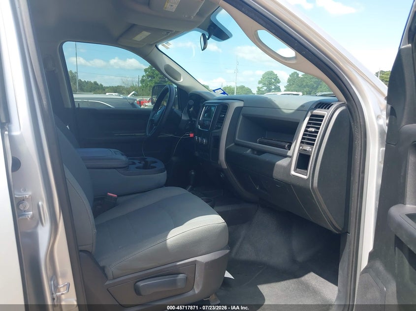 2016 RAM 2500 auction photo 5
