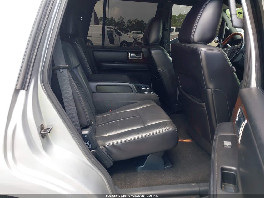 2016 LINCOLN NAVIGATOR auction photo 8