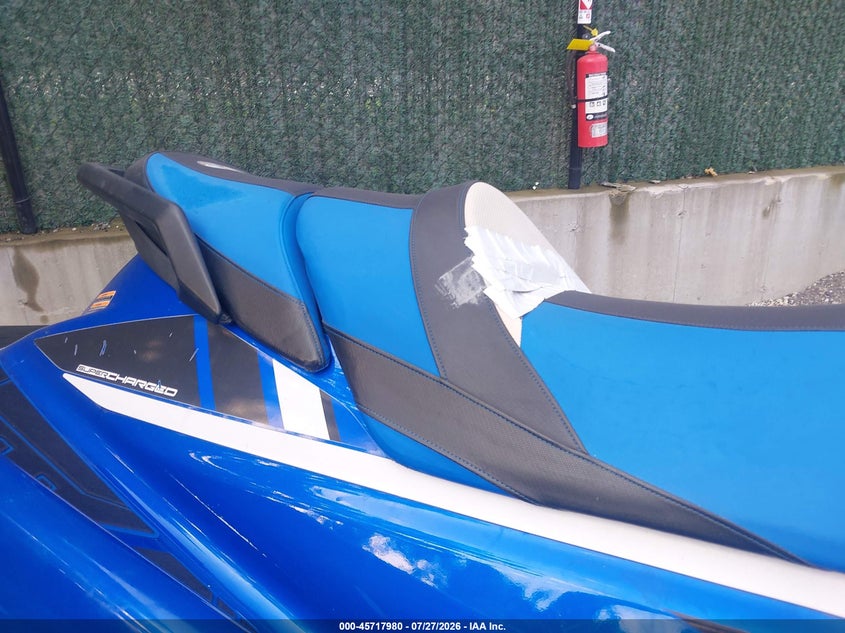 2020 YAMAHA GP1800 auction photo 8