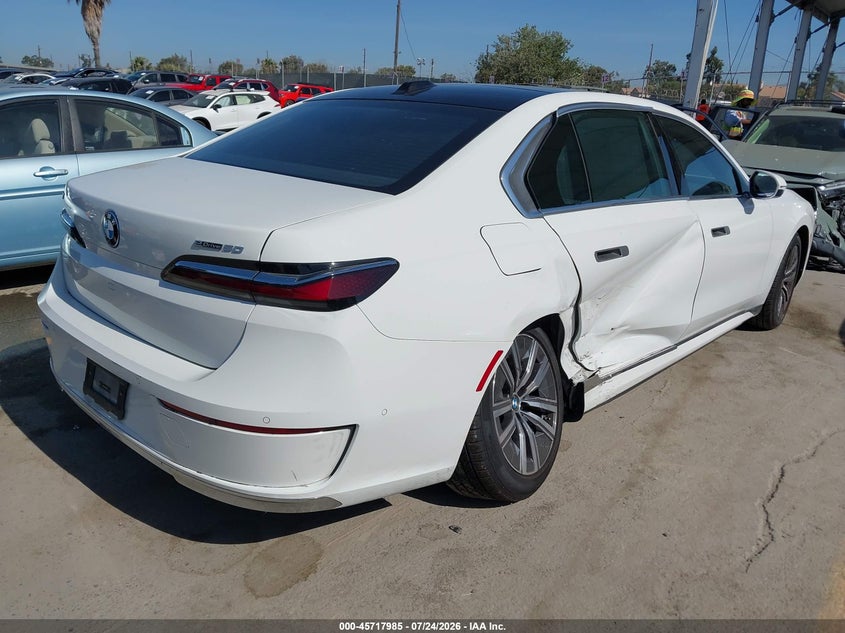 Vin: wby43ej08rcr04600, lot: 46216667, bmw i7 edrive50 20244