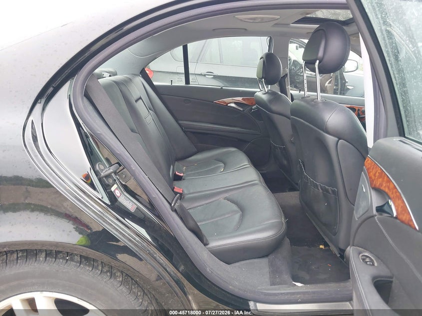 2004 MERCEDES-BENZ E 320 auction photo 8