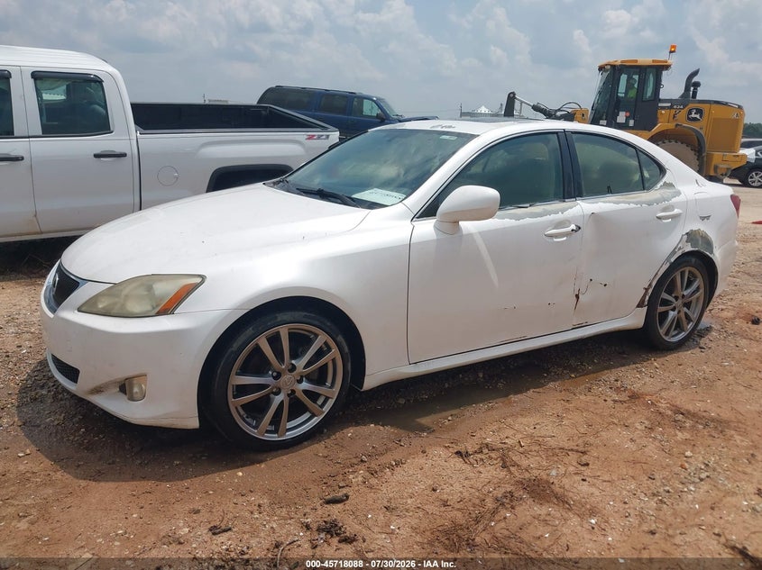 2008 LEXUS IS 250 auction photo 2