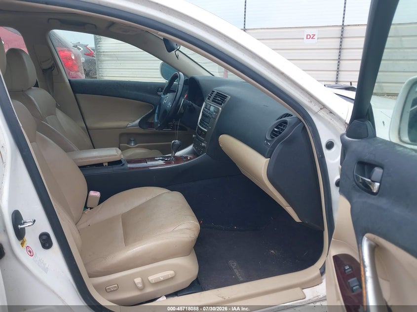 2008 LEXUS IS 250 auction photo 5