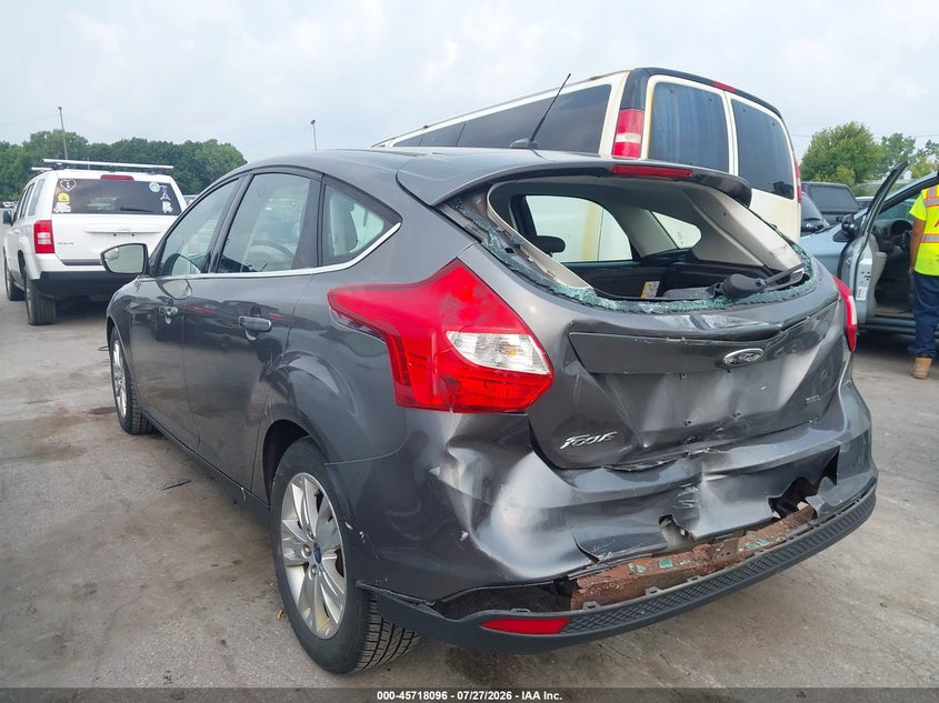 Vin: 1fahp3m27cl374741, lot: 46216778, ford focus sel 20123