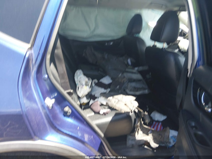2018 NISSAN ROGUE auction photo 8