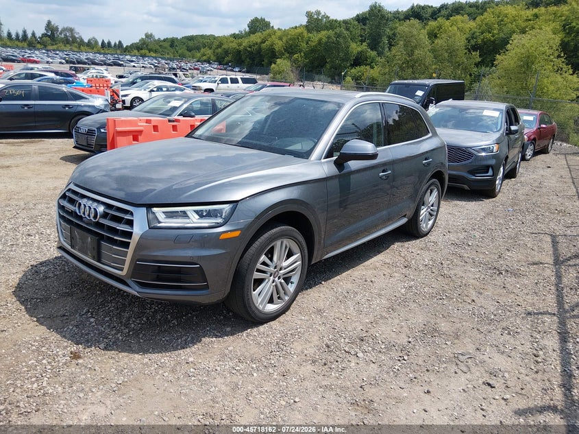 Vin: wa1cnafy1j2224766, lot: 46216844, audi q5 2.0t premium/2.0t tech premium 20182