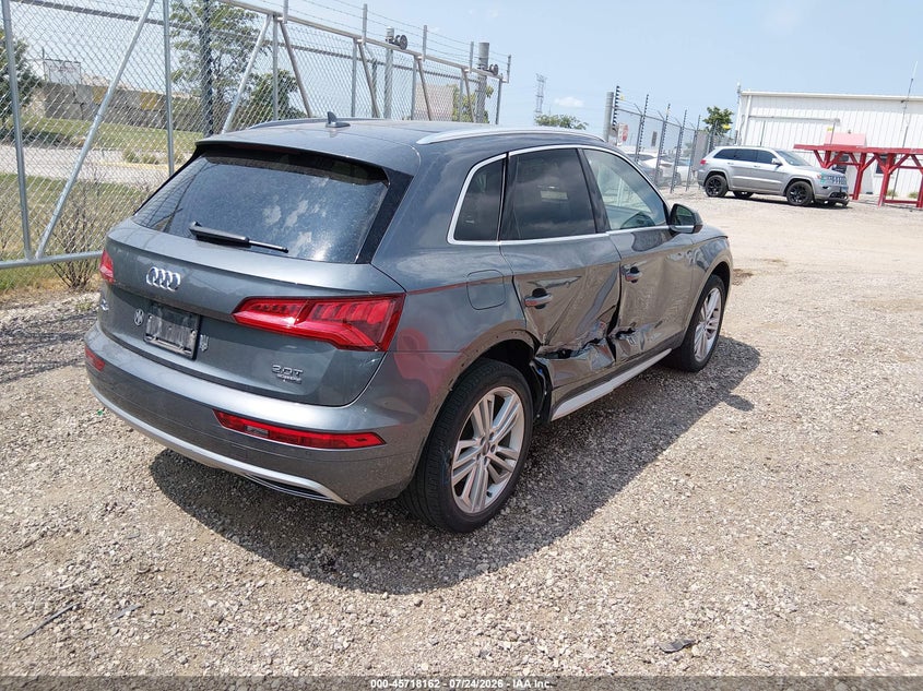 Vin: wa1cnafy1j2224766, lot: 46216844, audi q5 2.0t premium/2.0t tech premium 20184