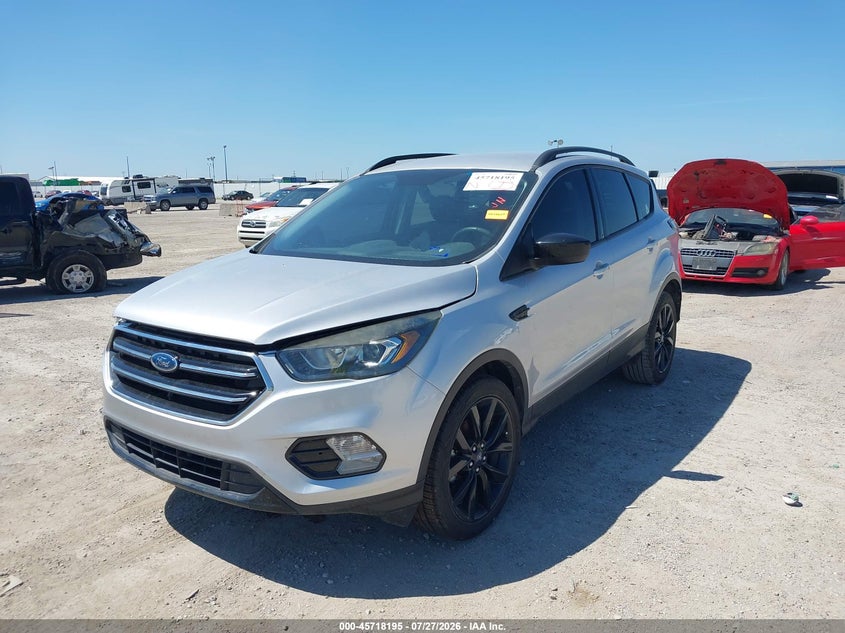 Vin: 1fmcu0gd9jua54591, lot: 46216877, ford escape se 20182